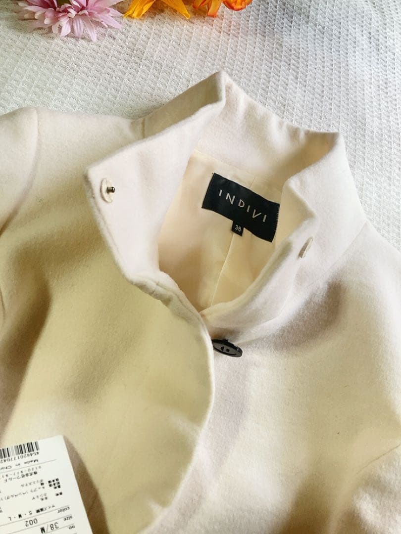 新品INDIVI インディヴィ 羊毛カシミヤ スタンドカラーコートオフホワイト系