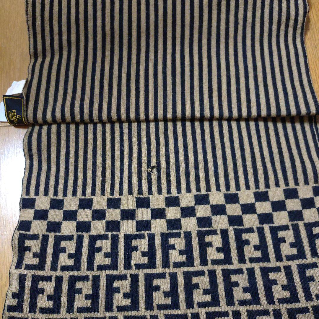 FENDI ストライプ ロゴマフラー 42