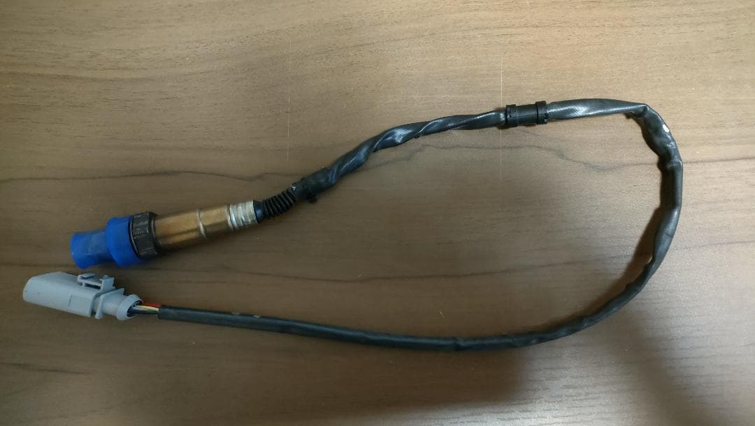 アウディTT8SO2センサー　ラムダセンサー正規純正部品　動作確認済み