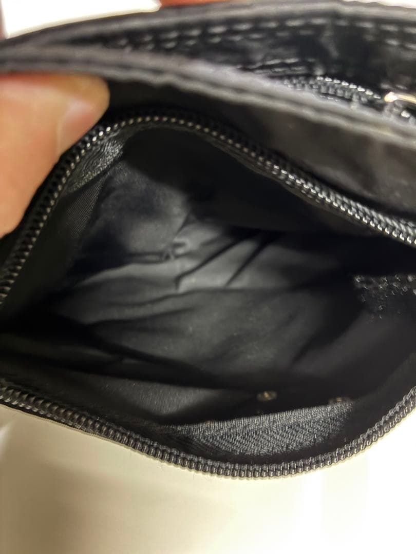 PRADA プラダ　ショルダーバッグ　黒　大小セット