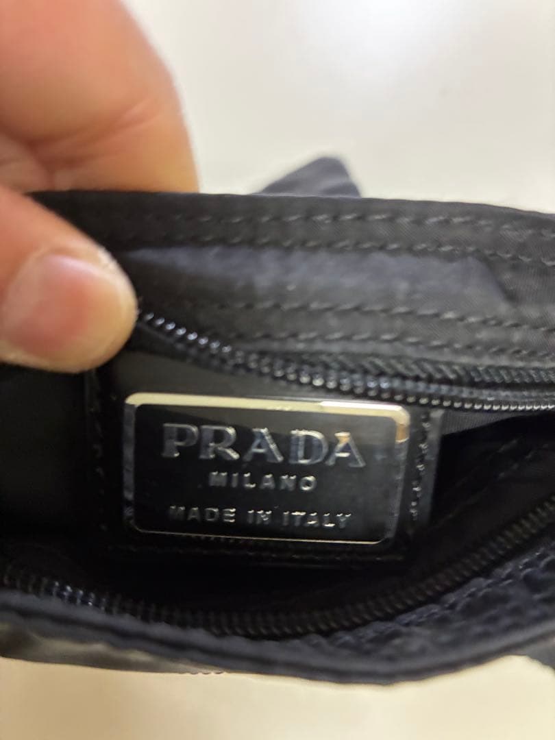 PRADA プラダ　ショルダーバッグ　黒　大小セット
