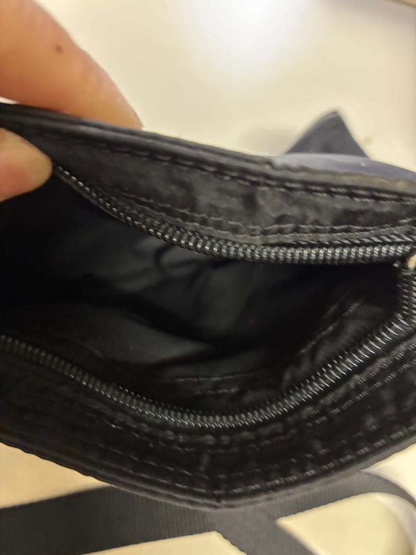 PRADA プラダ　ショルダーバッグ　黒　大小セット