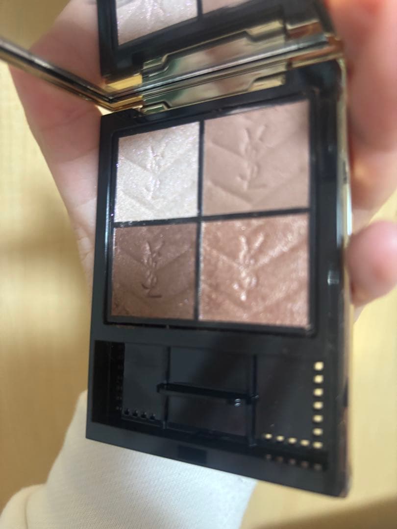 アイシャドウ Yves Saint Laurent COUTURE MINI CLUTCH