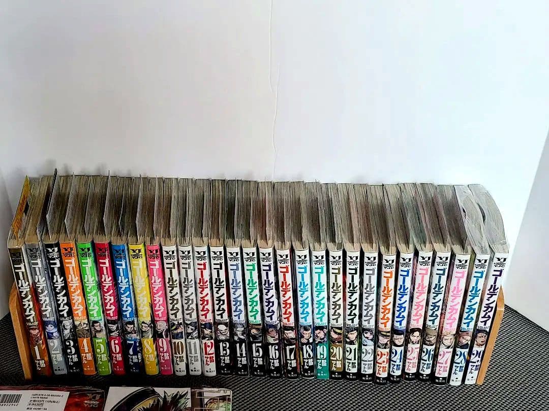 ゴールデンカムイ　初版　チラシ完備　未開封有り　特典付き