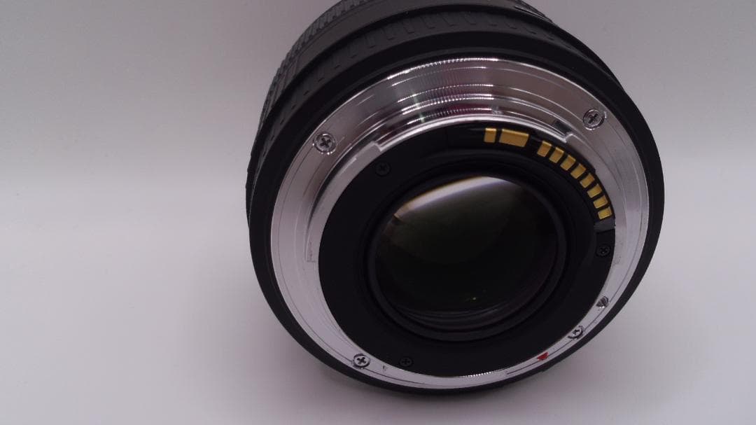 【中古美品】カメラレンズ SIGMA 30mm F1.4 EX DC シグマ