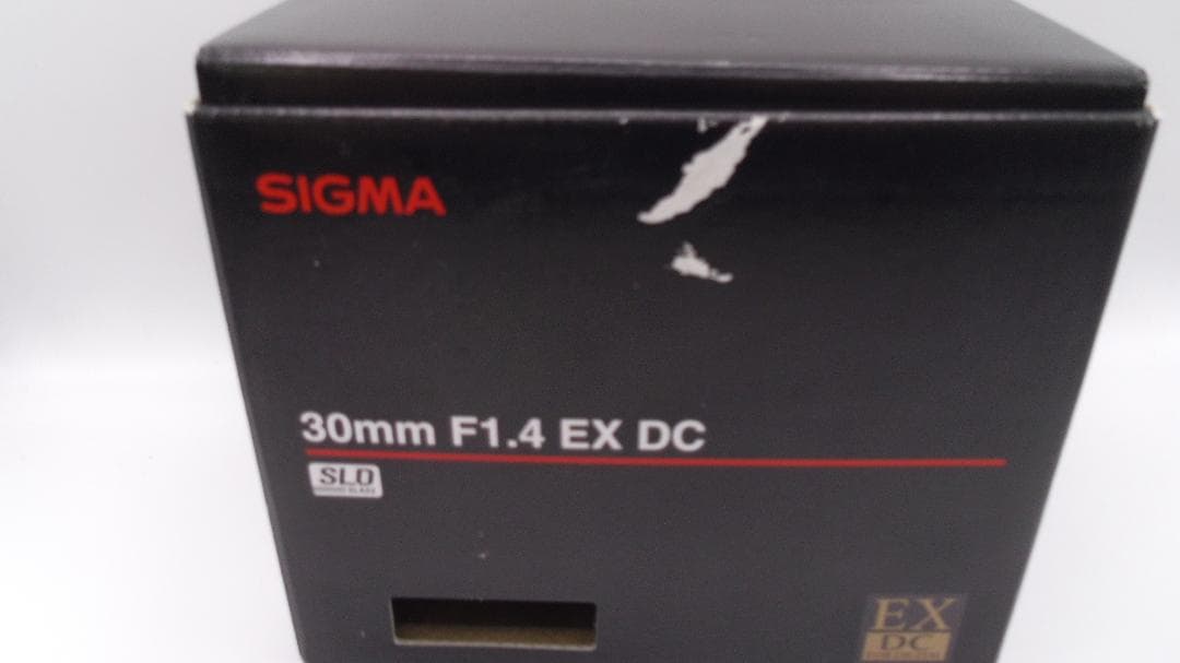 【中古美品】カメラレンズ SIGMA 30mm F1.4 EX DC シグマ