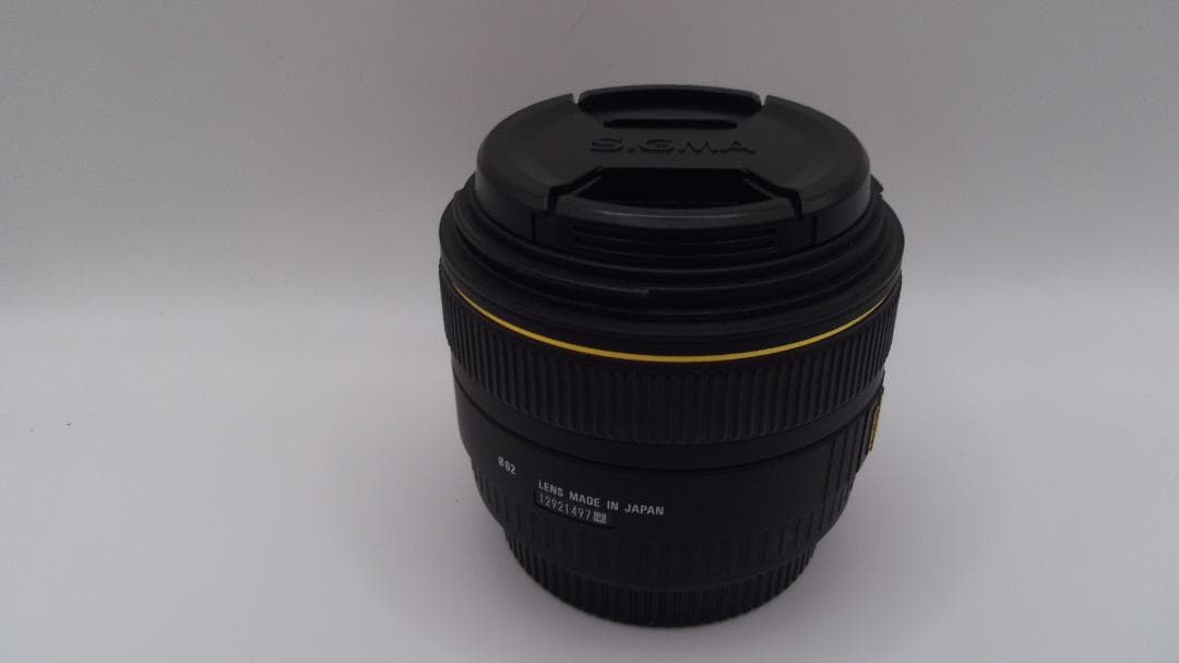 【中古美品】カメラレンズ SIGMA 30mm F1.4 EX DC シグマ