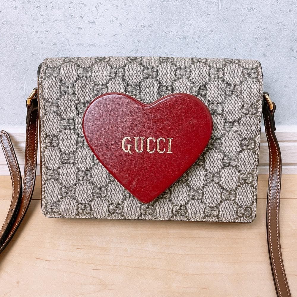 GUCCI バレンタイン ハート ポシェット ショルダーバッグ 斜めがけ GG