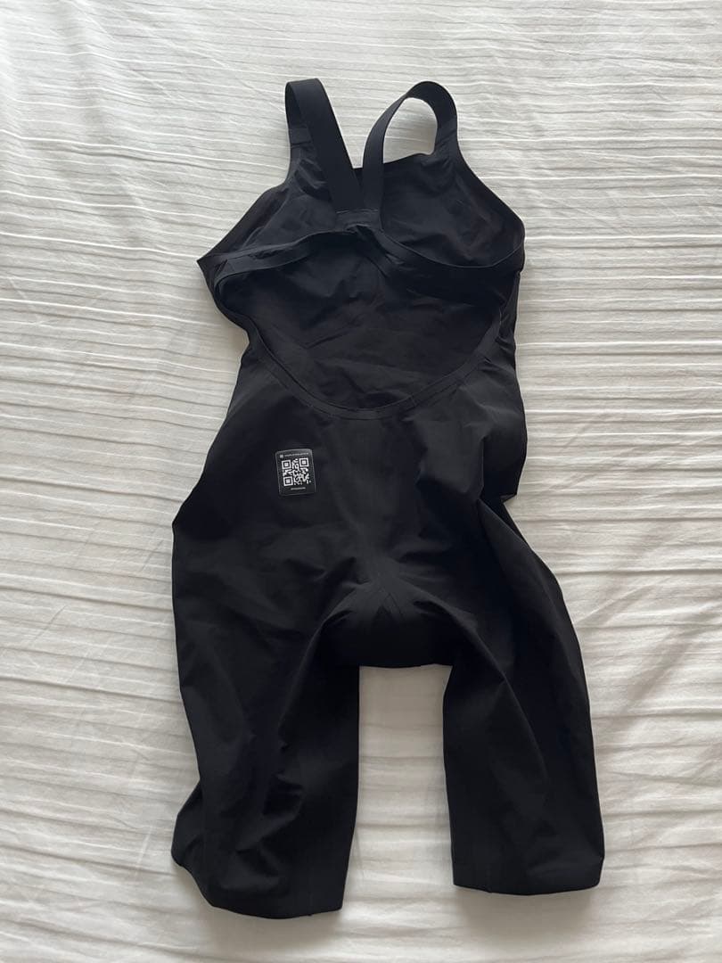 【競泳水着】 speed Fastskin LZR Pure GLINT 限定色