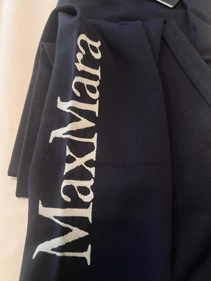 【新品未使用】MaxMara BASILEA レギンス ネイビー Mサイズ