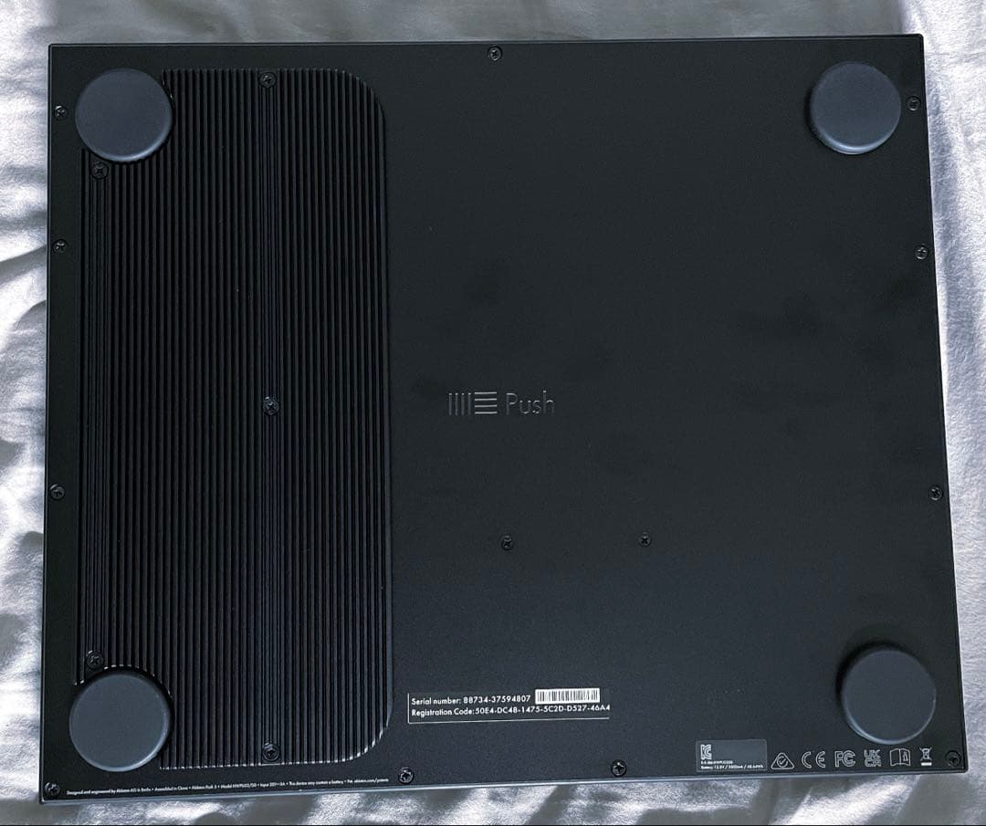 さ*ち様 【美品/画面保護シール付】Ableton Push3 スタンドアローン