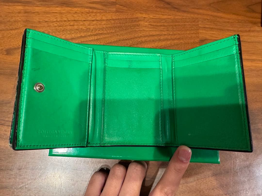 BOTTEGA VENETA 三つ折り財布 イントレチャート 黒