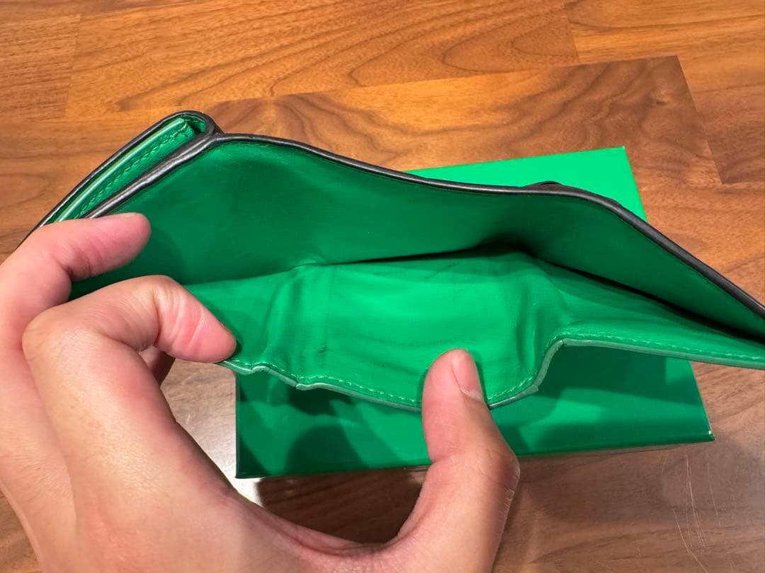 BOTTEGA VENETA 三つ折り財布 イントレチャート 黒