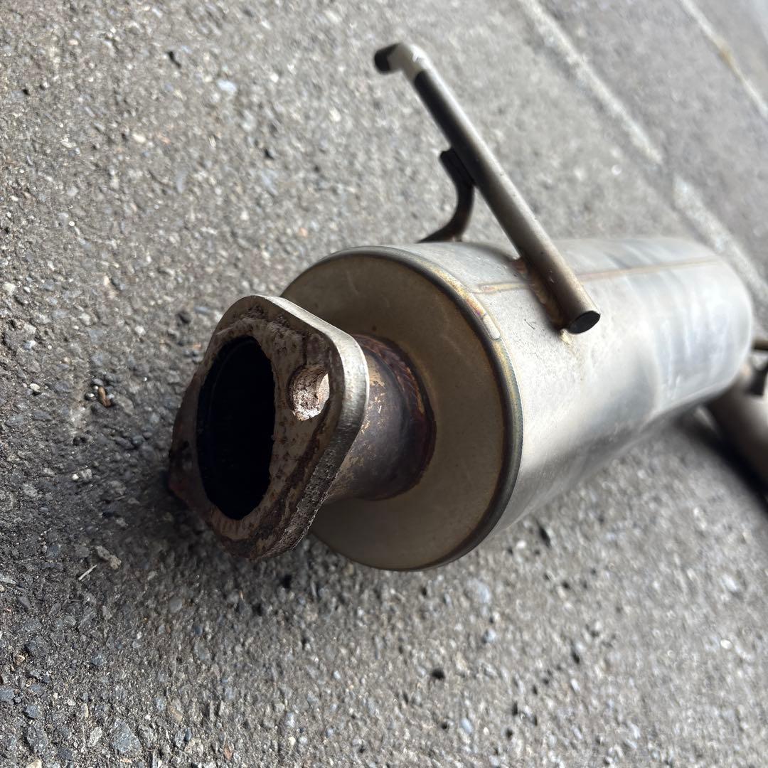 u*2様 jb23 3型に付いていたマフラー