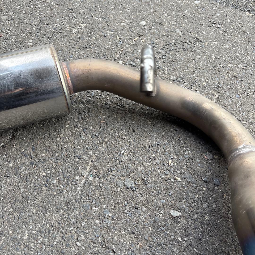 u*2様 jb23 3型に付いていたマフラー