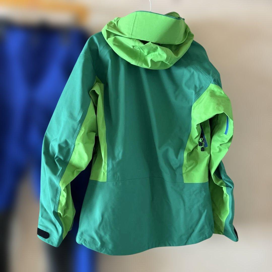 HAGLOFS スキーウェア 緑/青 防水性　Mサイズ　GORE-TEX