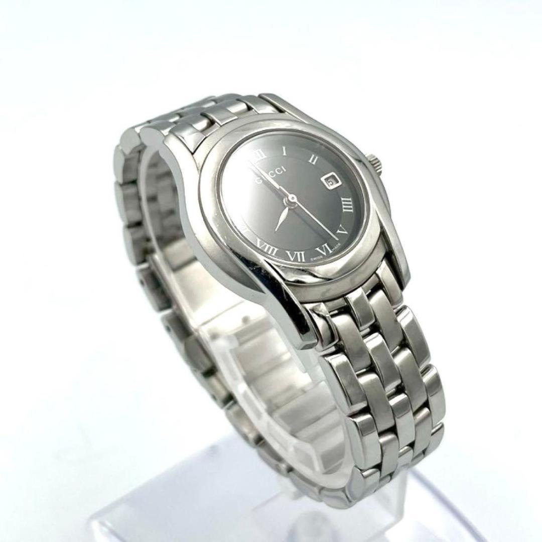 560 グッチ 5500L 腕時計 クォーツ デイト ラウンド ブラック文字盤