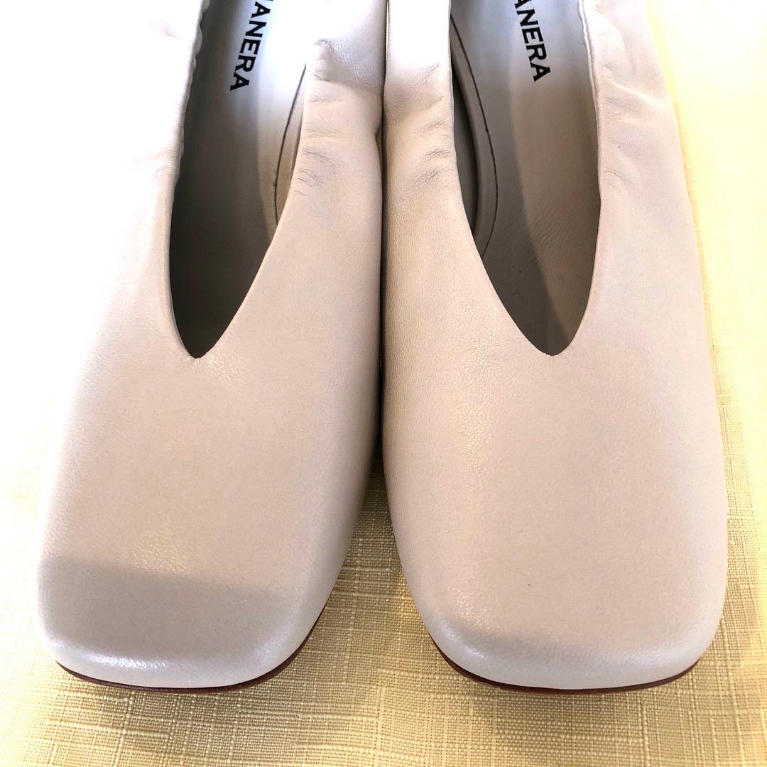 『お値下げ』HALMANERA 本革イタリア製　太ヒールパンプス　アイボリー37