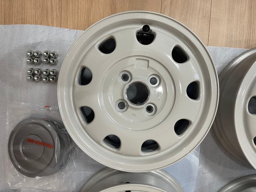 14インチホイール4本セット　スズキラパンLC純正新車取外し