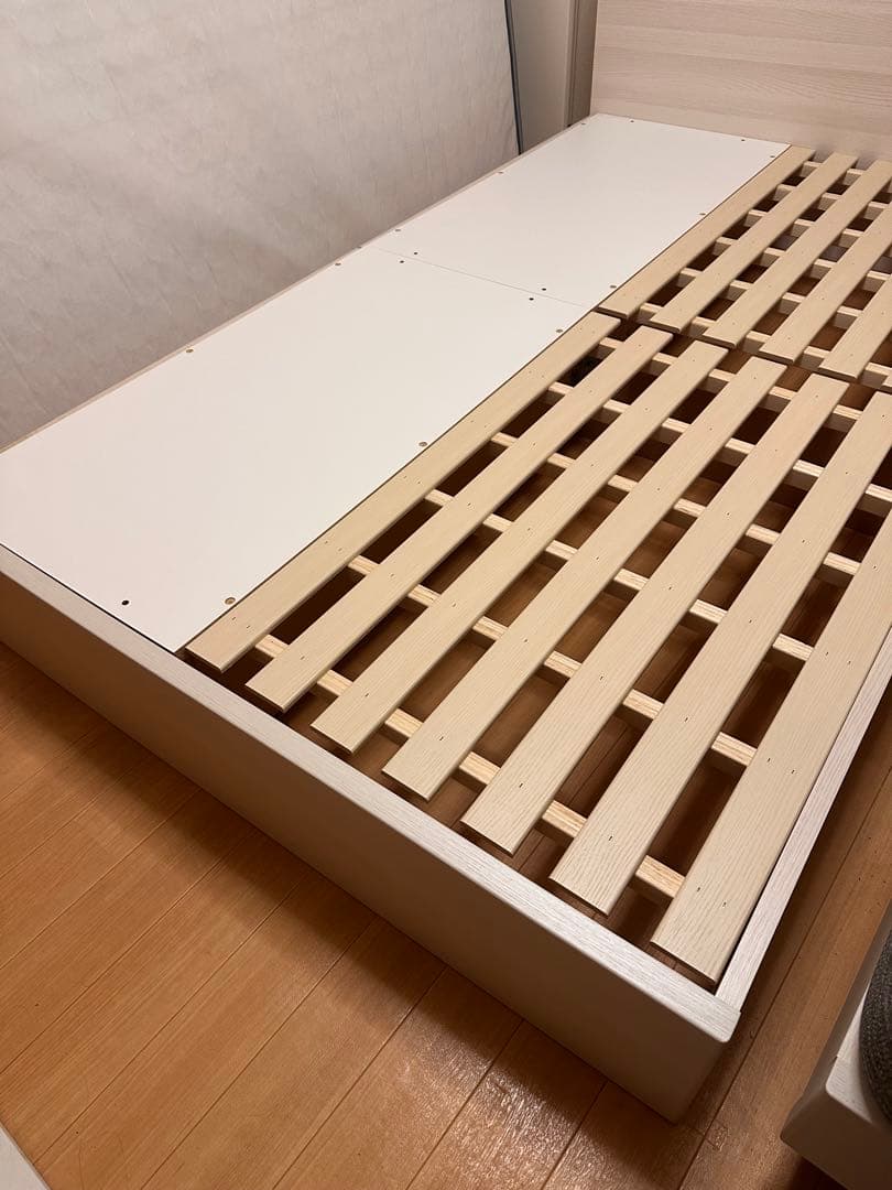ニトリ　セミダブルベッド 引き出し付きヘッドボードフレームのみ　値下げしました