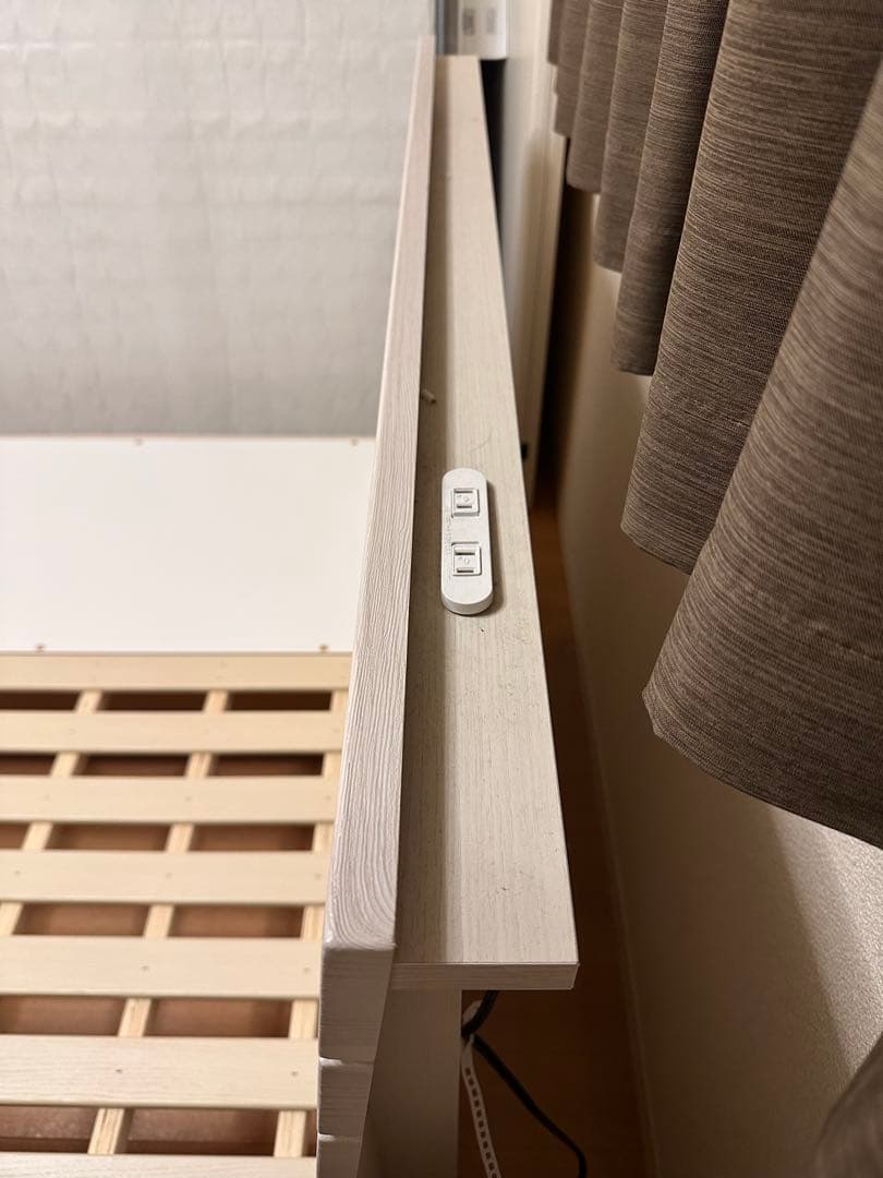 ニトリ　セミダブルベッド 引き出し付きヘッドボードフレームのみ　値下げしました