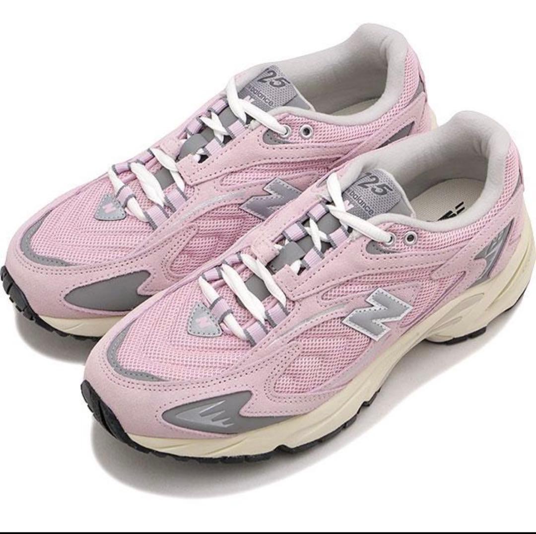 新品☆ニューバランス スニーカー725 サイズ23センチ♪