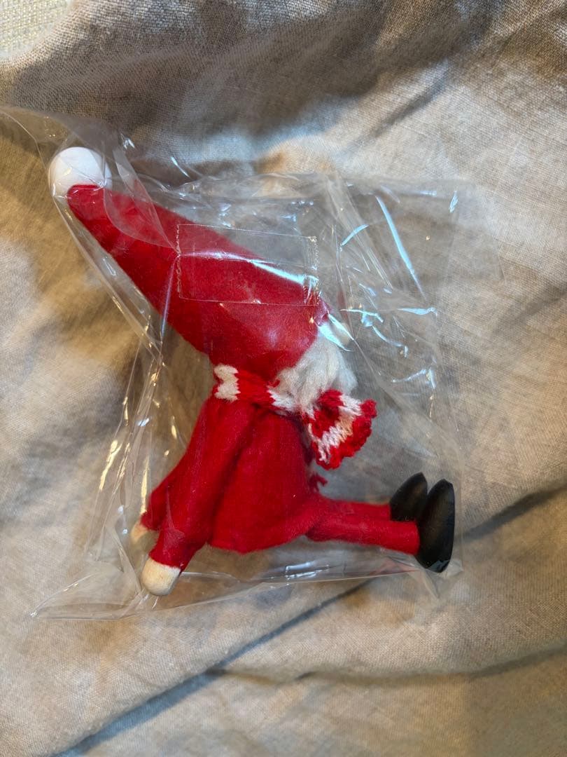 ノルディカニッセ　2025 星を見上げるサンタと星を見上げる男の子2点