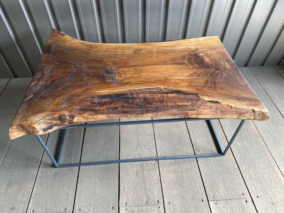 【早い者勝ち！SALE！】一枚板テーブル　ウォールナット　鉄脚　テーブル　カフェ