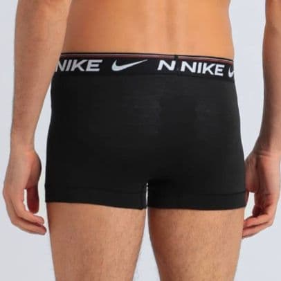 本日限定特価　新品未使用　NIKEボクサーブリーフ　M(日本サイズL)　３枚組