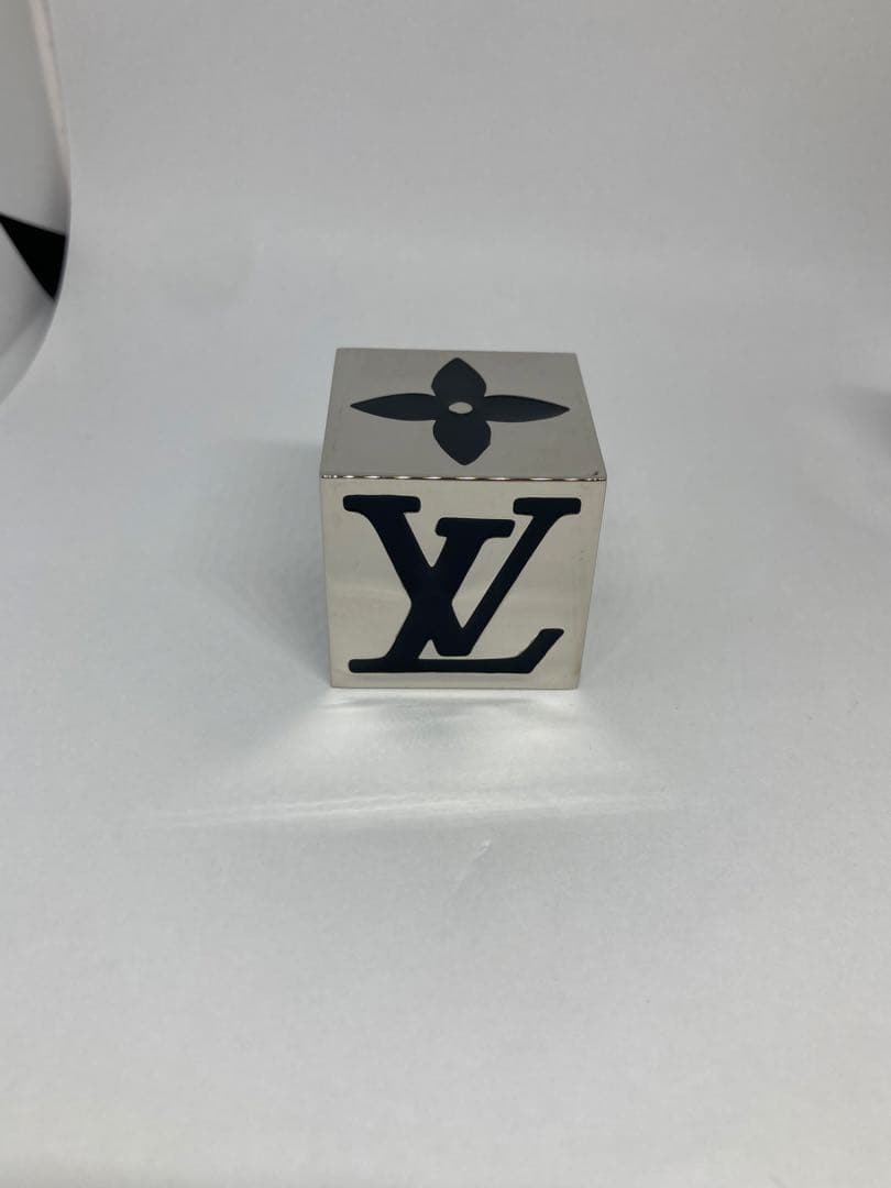 ヴィトン キューブ ゲーム ダイス サイコロ メタル
