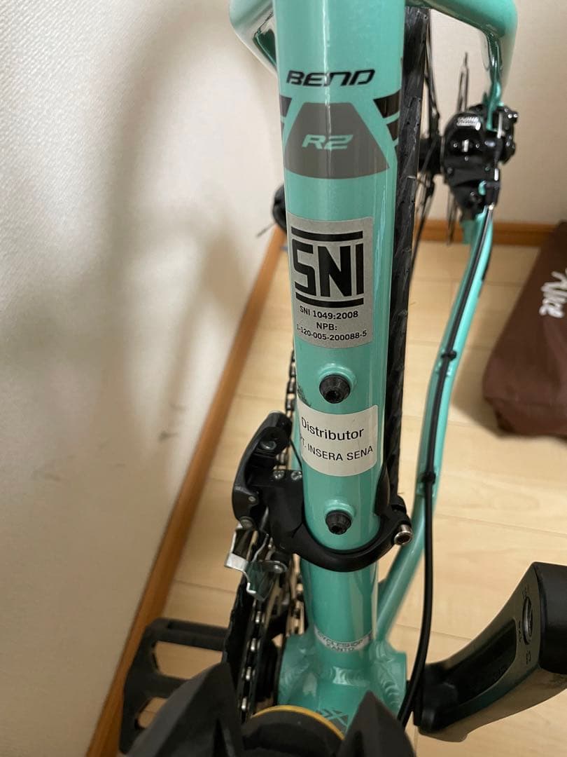 グラベルロード　POLYGON BEND R2