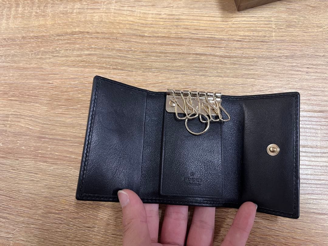 未使用品　GUCCI グッチ GG マーモントレザーキーケース
