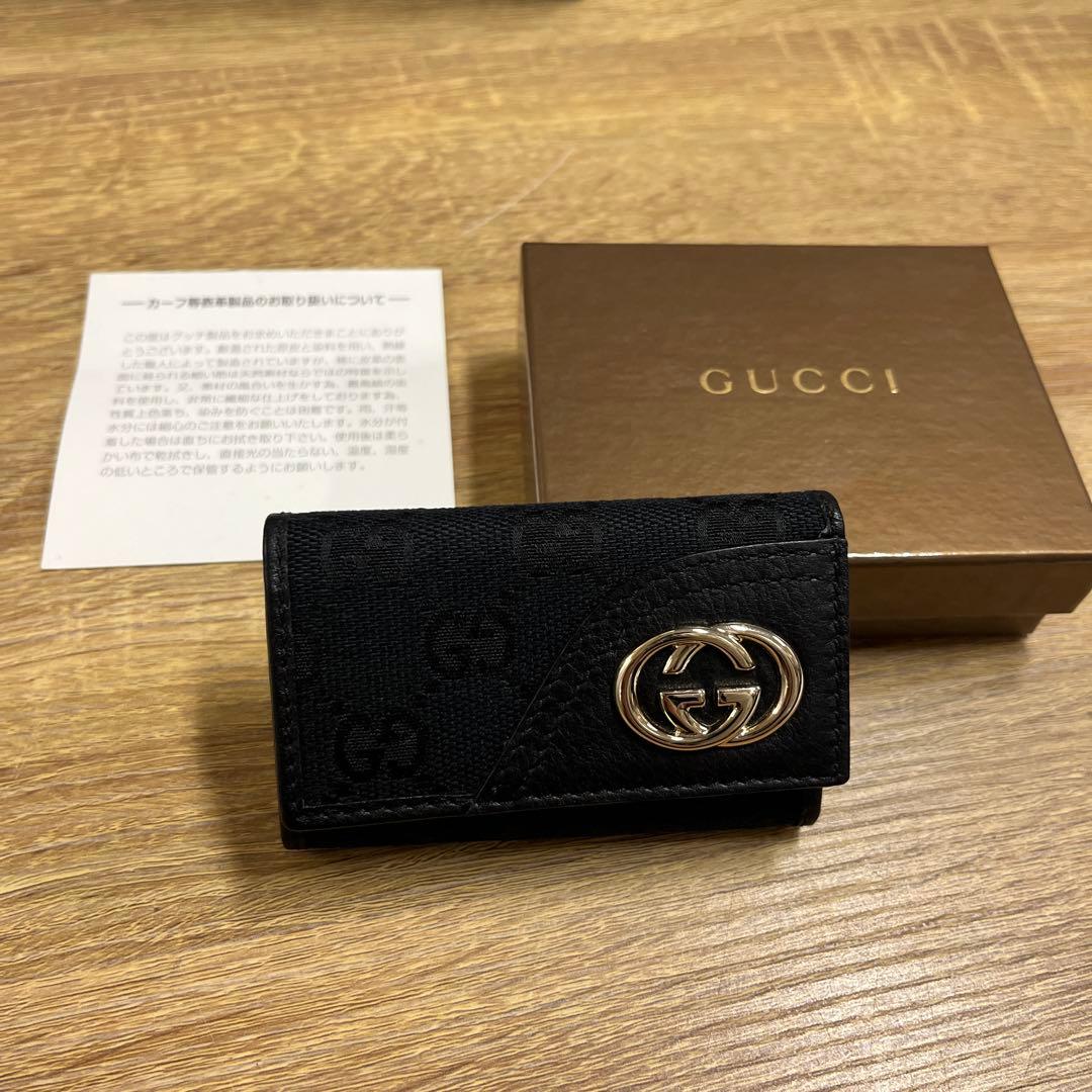 未使用品　GUCCI グッチ GG マーモントレザーキーケース