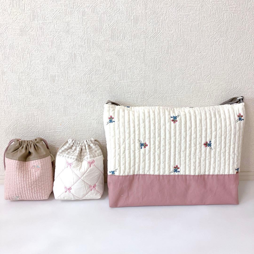 図書バッグ　コップ袋✖️2 ヌビ　木の実刺繍