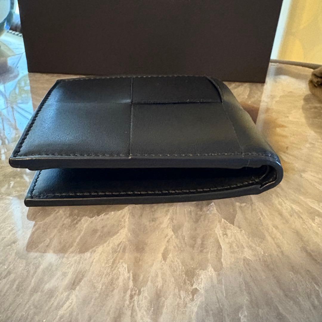 【新品】BOTTEGA VENETA 2つ折り財布　カセット　ブラック