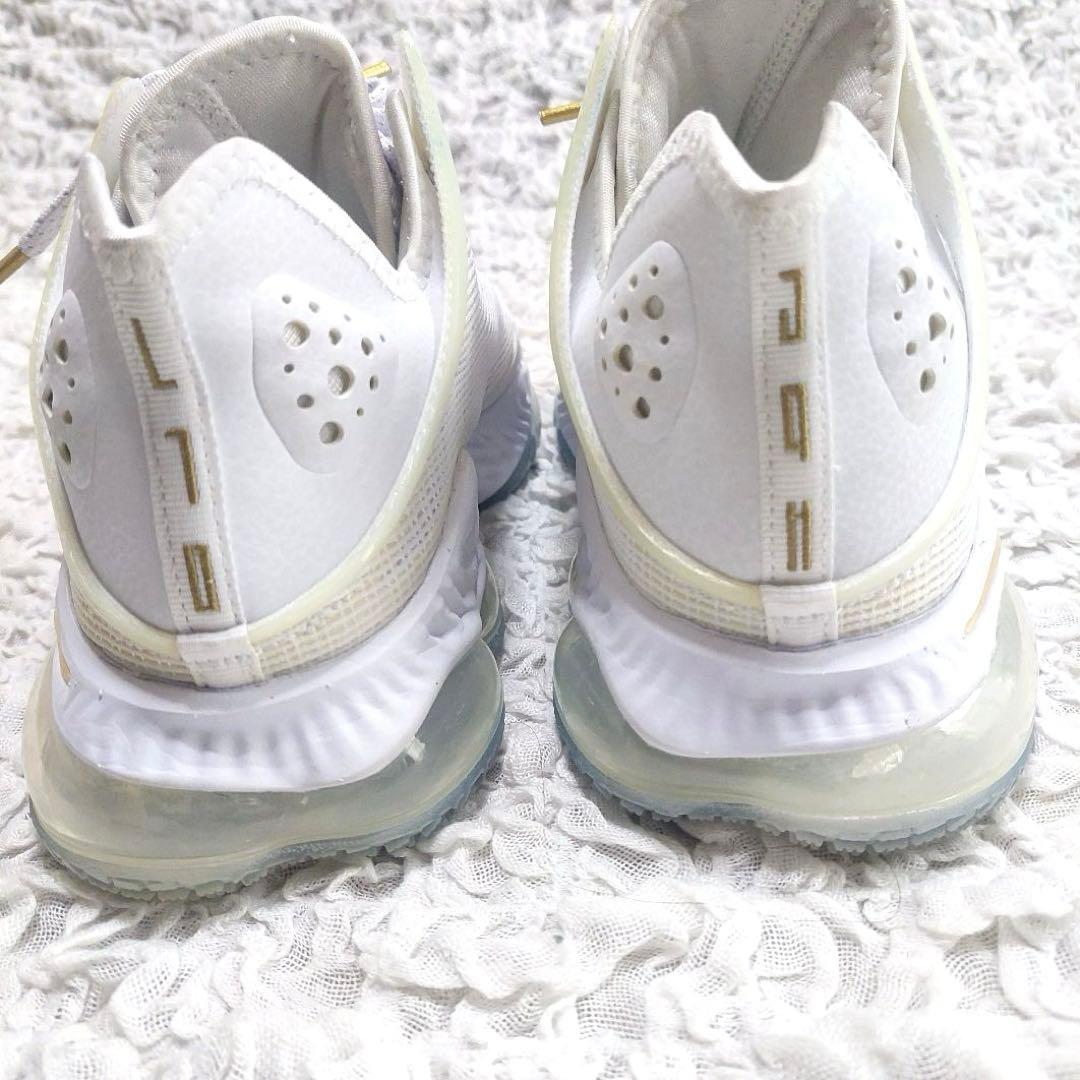 シューズ(男性用) Nike Lebron 19 Low \"White/llc 26.5cm