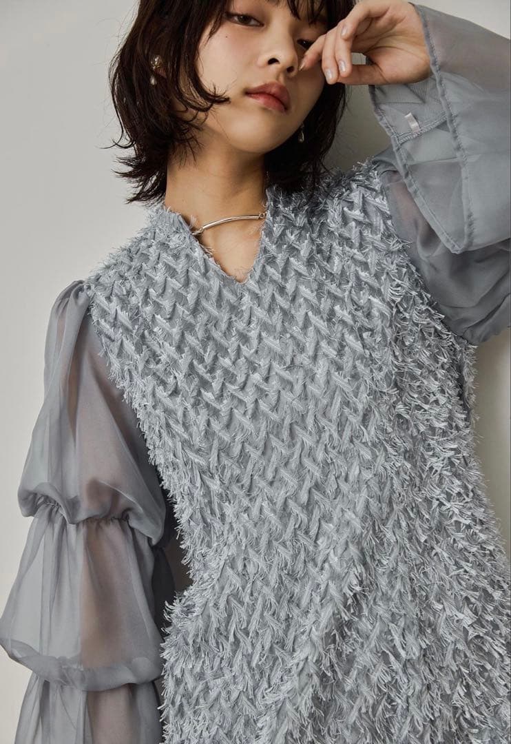 niana /デザインスリーブシャギードレス
