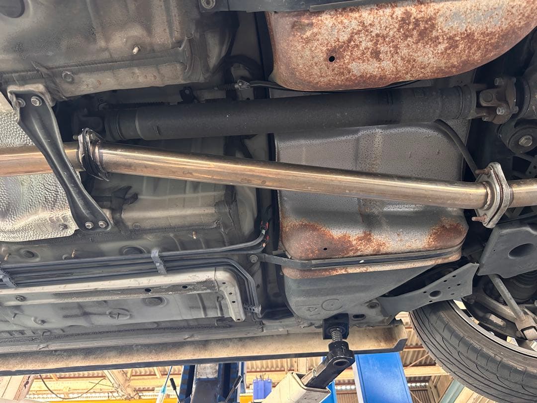 スリーキャッツ中間マフラー最終値下げ