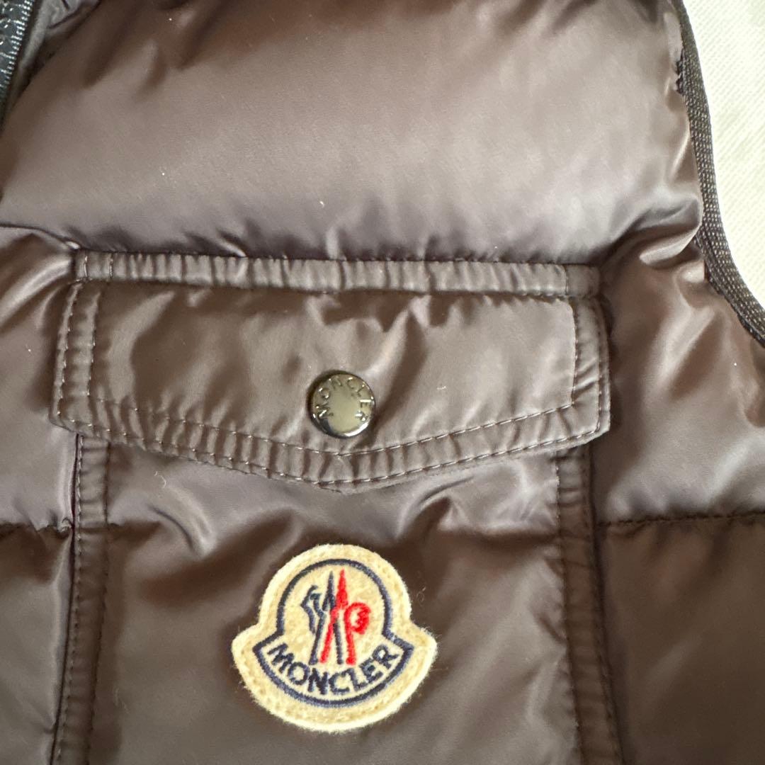モンクレールエコファー付ダウンベスト　BAIRON ２　美品