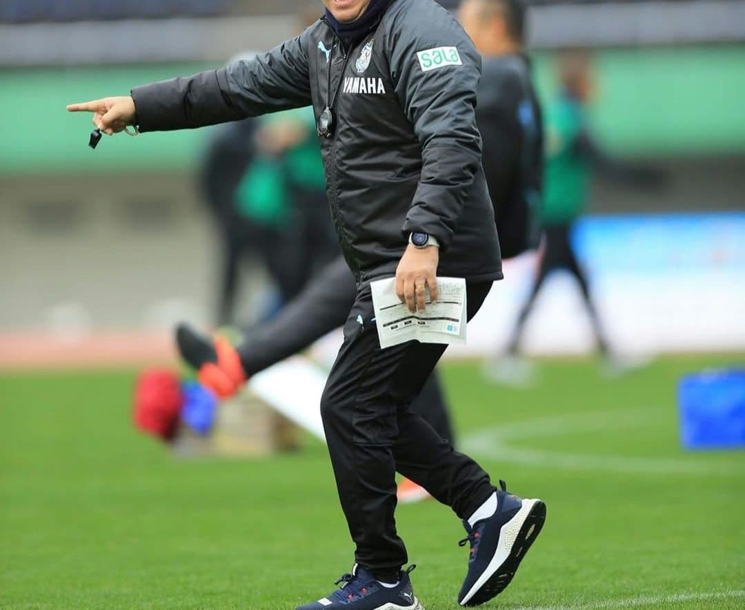 Puma☓ジュビロ磐田　プラクティス厚手パンツ 裾ジッパー付き