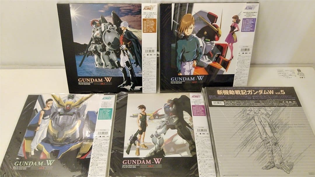 【絶版品】新機動戦記ガンダムW　LD全7枚　まとめ 帯付ジャケット買入手困難貴重