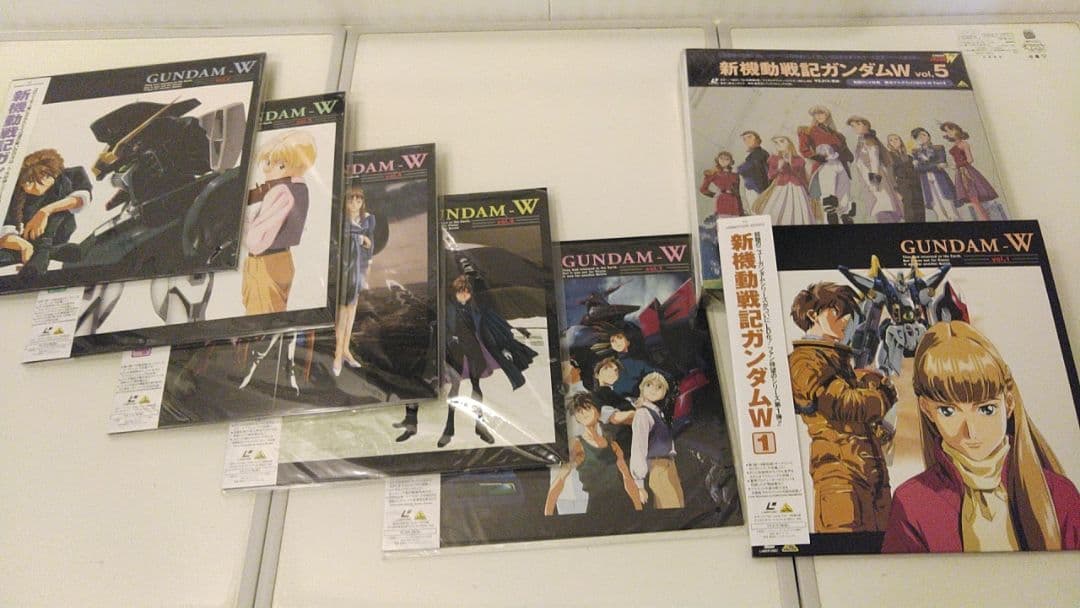 【絶版品】新機動戦記ガンダムW　LD全7枚　まとめ 帯付ジャケット買入手困難貴重