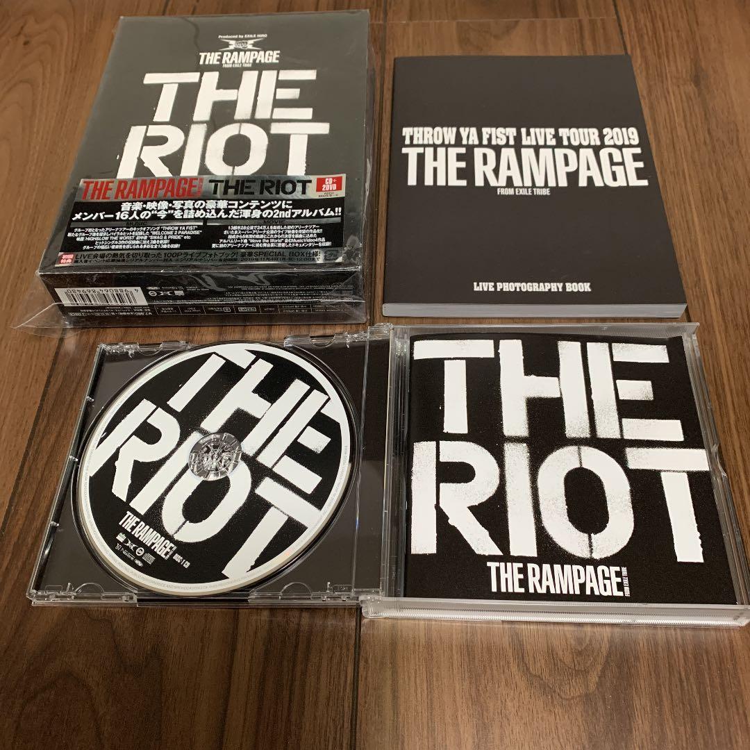 売却済み　確認用　THE RIOT 初回特典フォトブック付