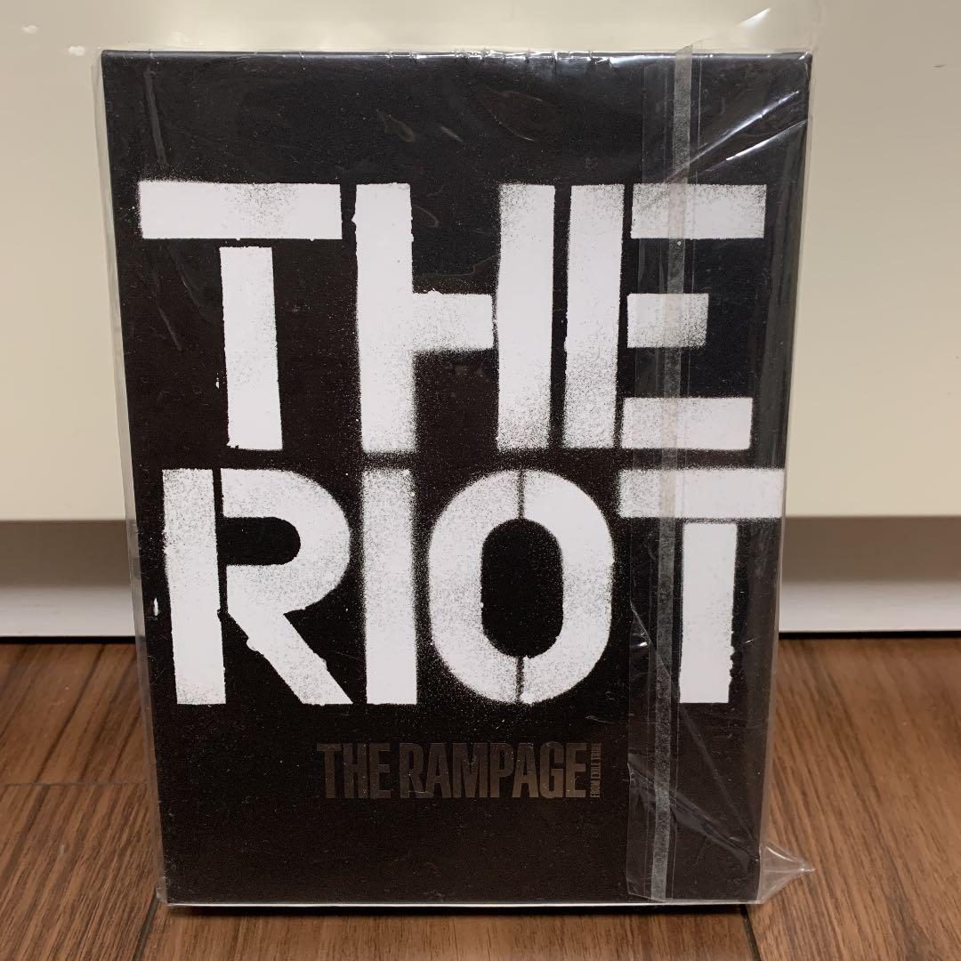 売却済み　確認用　THE RIOT 初回特典フォトブック付