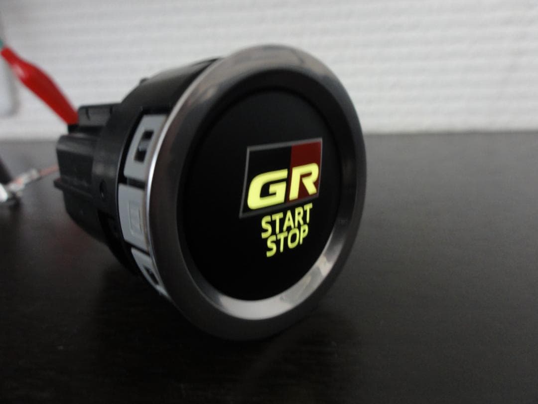新車外し☆GRスポーツ エンジンプッシュスタートスイッチ60 プリウス 7P