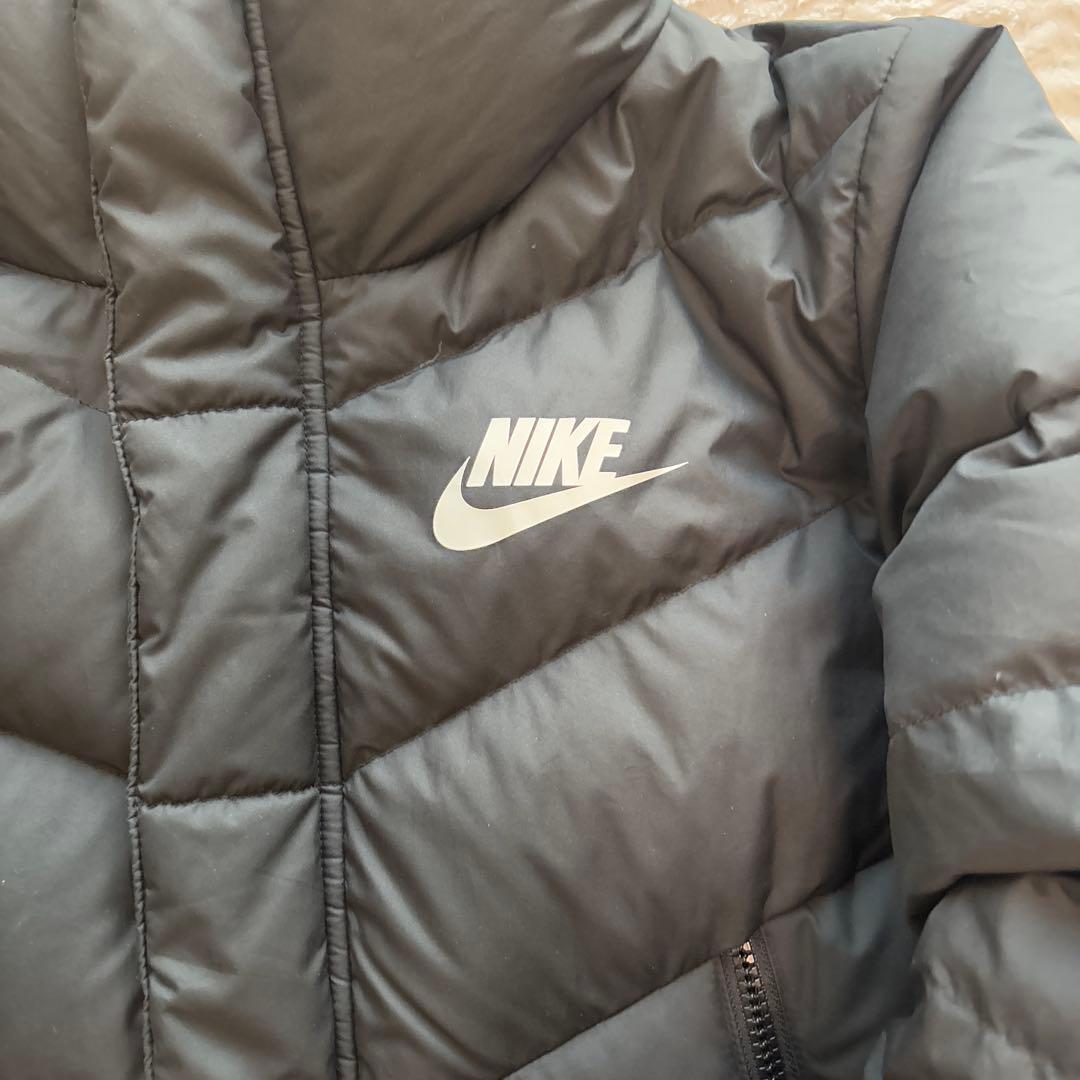 NIKEベンチコート