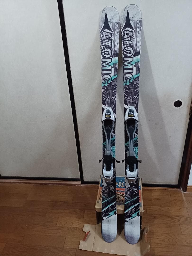 ATOMIC PUNX 150cm raveビンディング付き