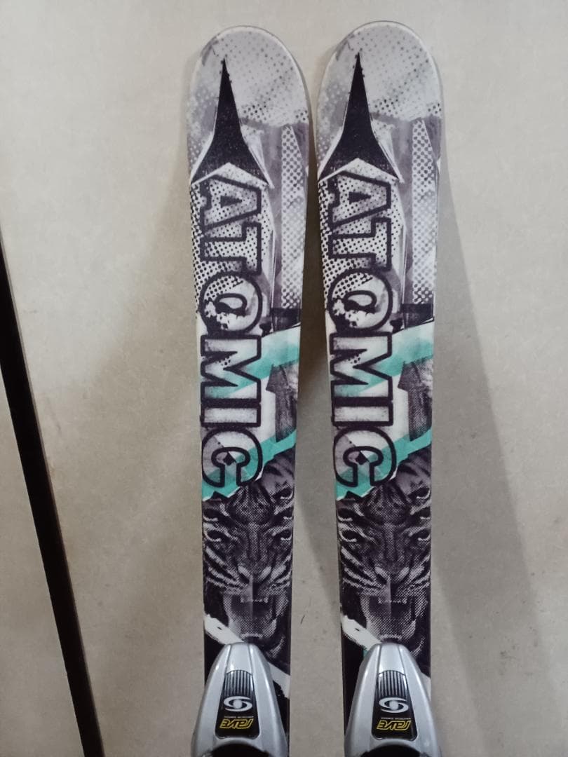 ATOMIC PUNX 150cm raveビンディング付き