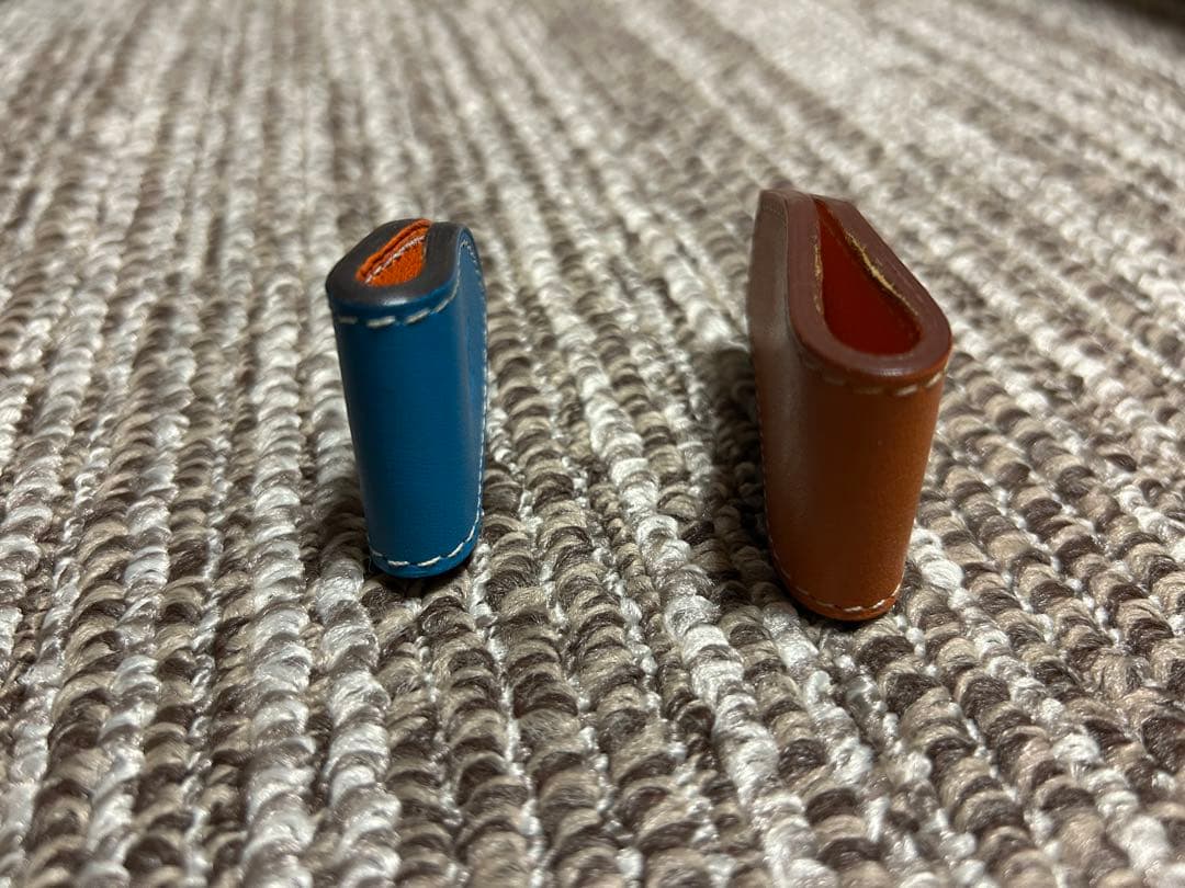 エルメス レザー マネークリップ オレンジ ターコイズ