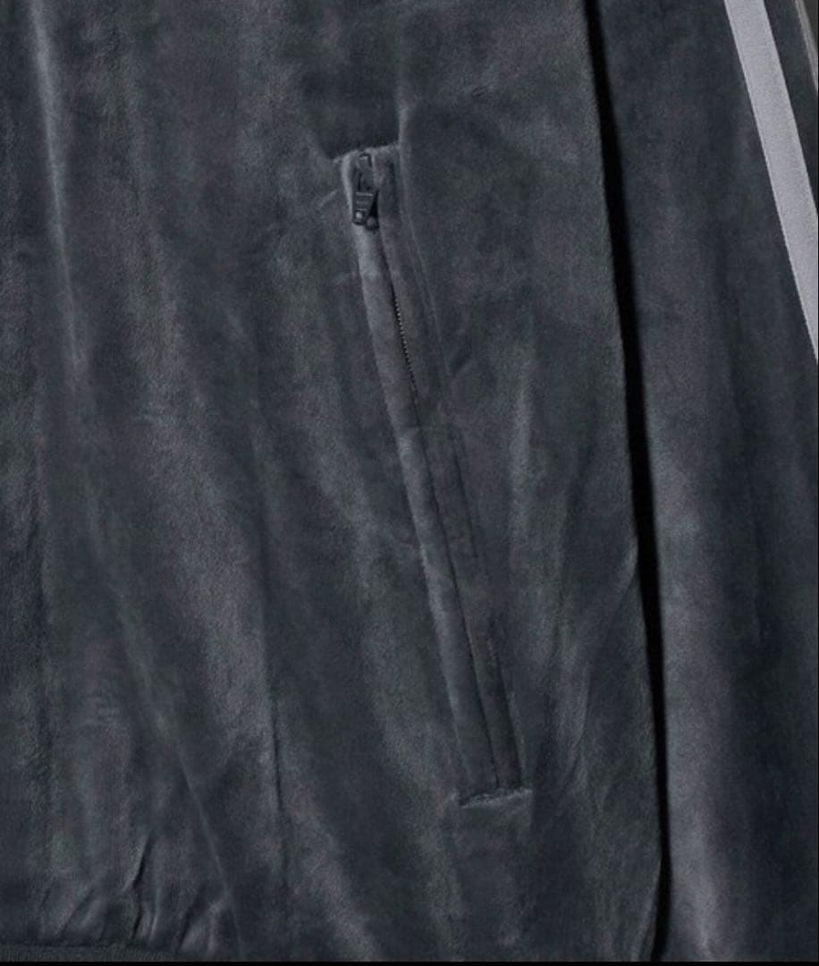 新品タグ adidasOriginals ファイヤーバード ベロアトラックトップ